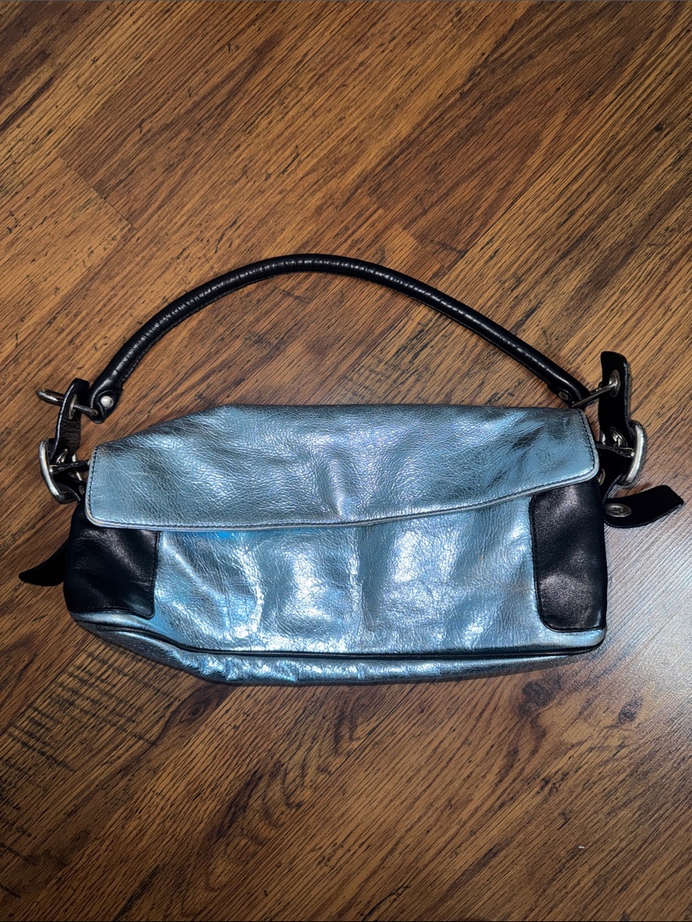 Plinio Visona Metallic Light Blue Leather Shoulder Bag w/ Grommet 38.TR.1.3